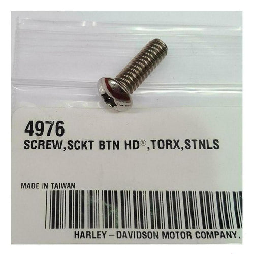 4976